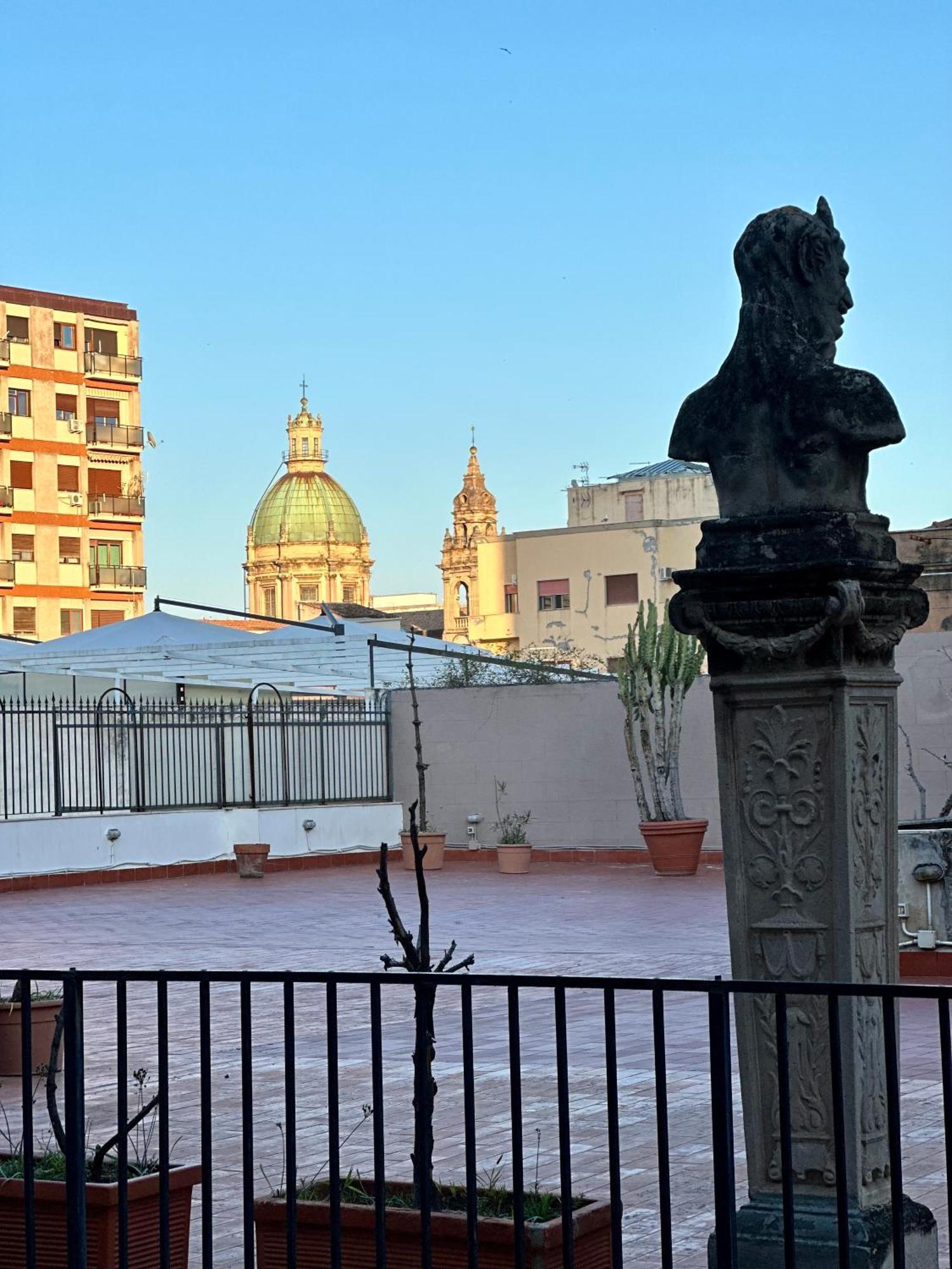 Apartamento A Un Passo Dal Massimo 2 Palermo Exterior foto