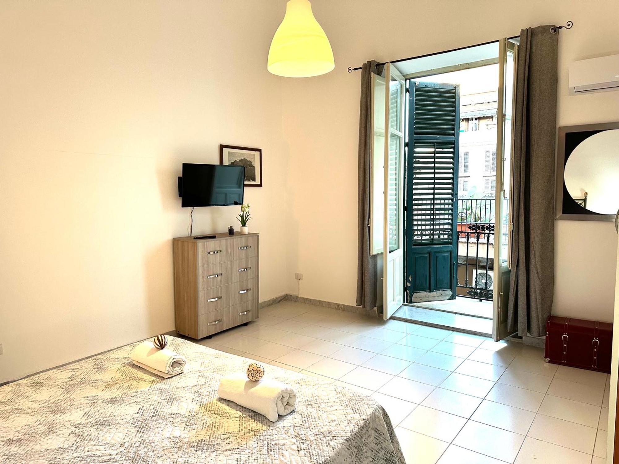 Apartamento A Un Passo Dal Massimo 2 Palermo Exterior foto